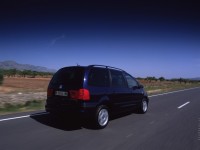 SEAT Alhambra 2000 photo