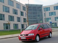 SEAT Alhambra 2000 photo