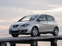 SEAT Altea 2010 photo