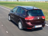 SEAT Altea XL 2004 photo