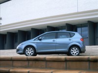 SEAT Altea 2004 photo