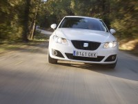 SEAT Exeo photo