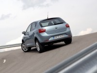 SEAT Ibiza 2008 photo