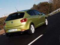 SEAT Ibiza 2008 photo