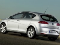 SEAT Leon 2005 photo