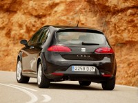 SEAT Leon 2005 photo