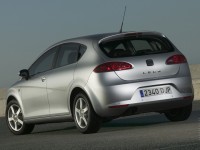 SEAT Leon 2005 photo