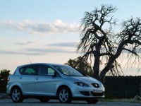 SEAT Toledo 2004 photo