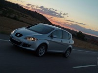 SEAT Toledo 2004 photo